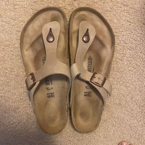 Tan Birkenstock gizeh
